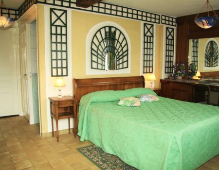 hotel-treport-Chambre-eco-1-768x512